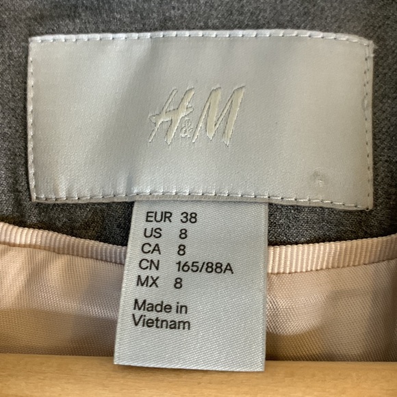 H&M blazer - Picture 4 of 10